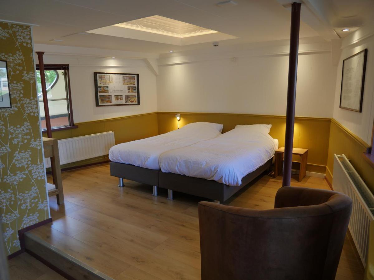 De Logeerboot Dordrecht Bed & Breakfast Екстериор снимка