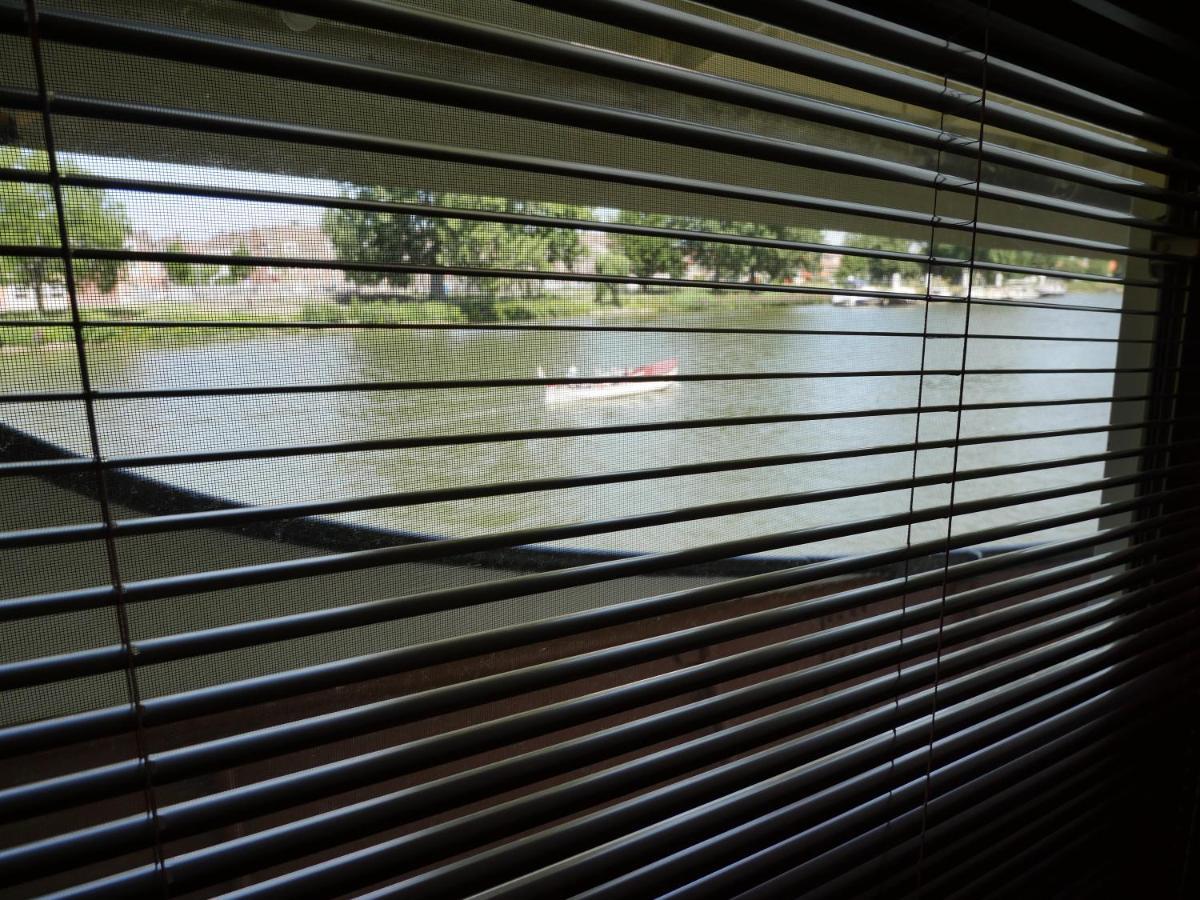 De Logeerboot Dordrecht Bed & Breakfast Екстериор снимка
