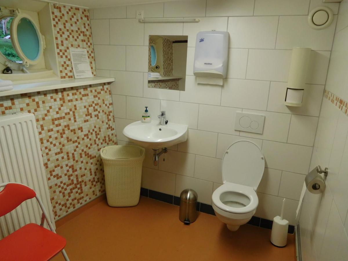 De Logeerboot Dordrecht Bed & Breakfast Екстериор снимка