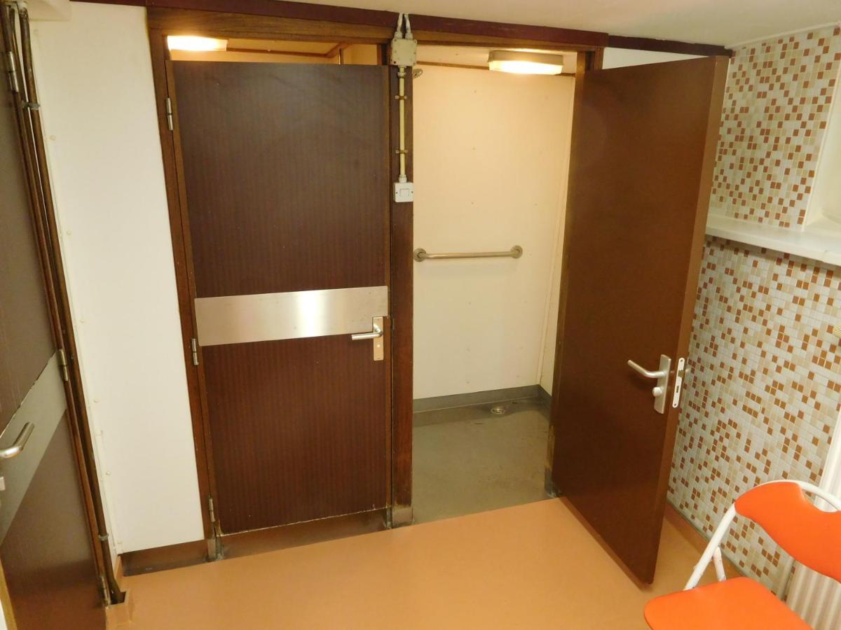 De Logeerboot Dordrecht Bed & Breakfast Екстериор снимка